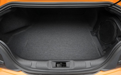 Ford Mustang 5.0 GT V8 Cabrio trunk